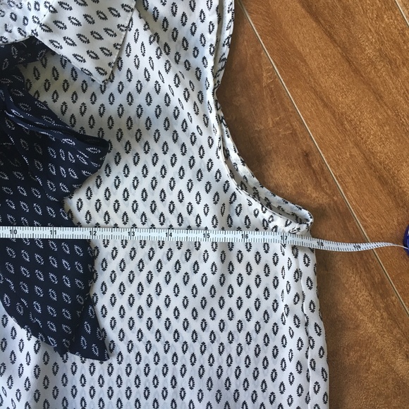 Modcloth Sleeveless Blouse with Removable Pussycat Bow S - Picture 4 of 7